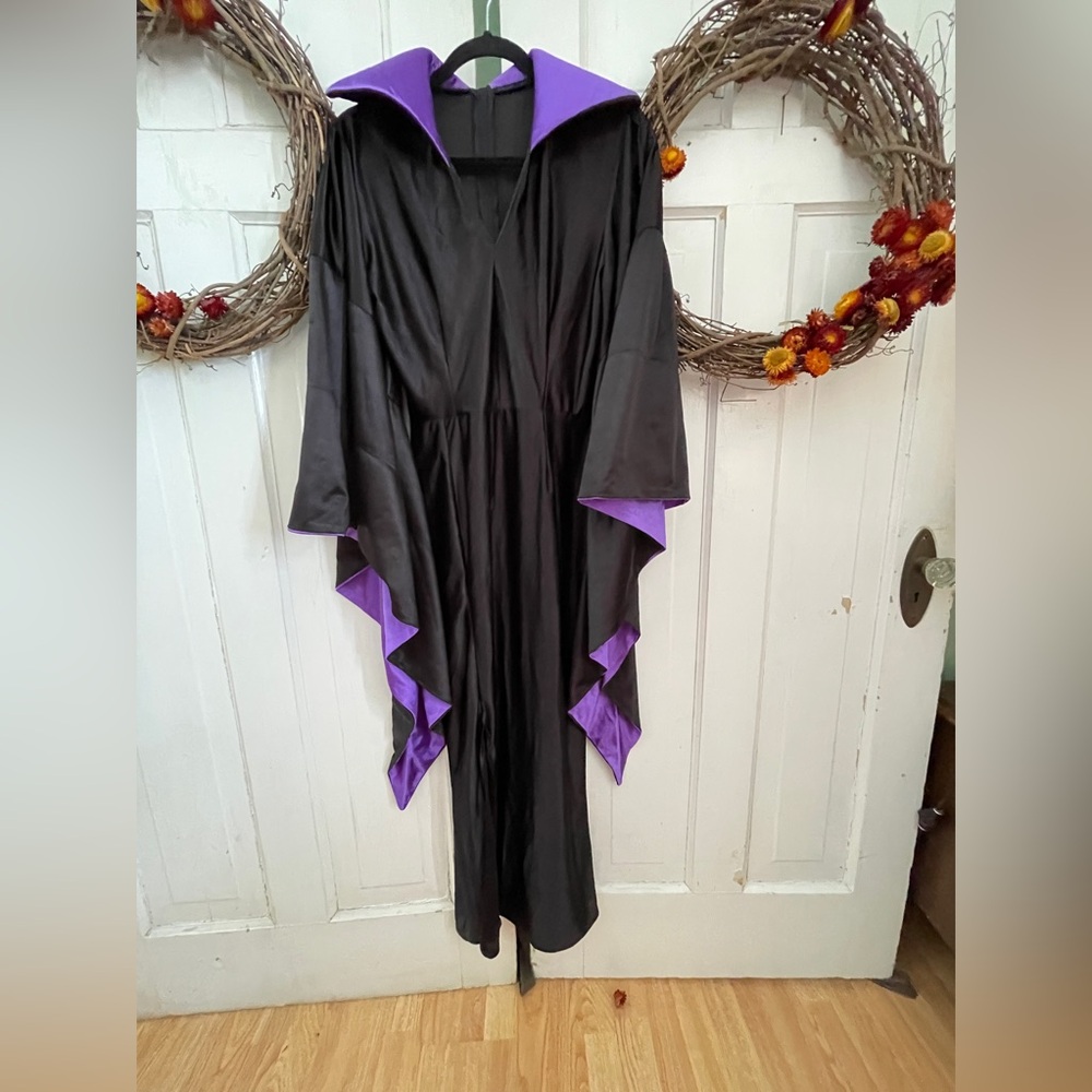 Vampire Costume